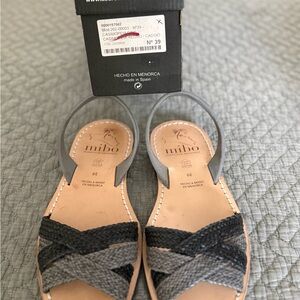 Women's Black and Gray Mibo Leather Sandals